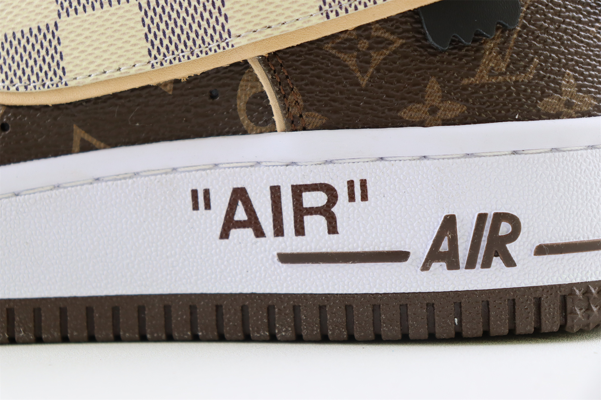 1V x Nike Air Force 1 Virgil Abloh